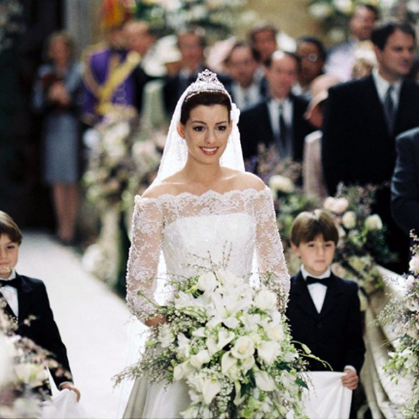 10 лучших свадебных платьев из фильмов и сериалов