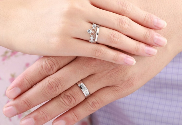 Обручальные кольца из серебра: свадебные пары в сети «Срібна Країна»
