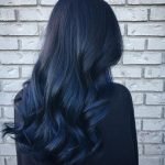 Как покрасить волосы в черный цвет на дому