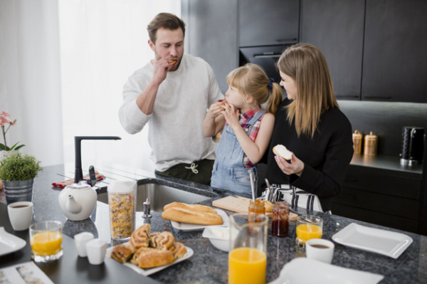 Как сделать утро добрым: 7 ритуалов для семьи