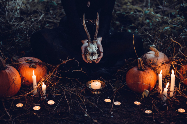 Хэллоуин — история, идеи для вечеринки, приметы, игры, угощения