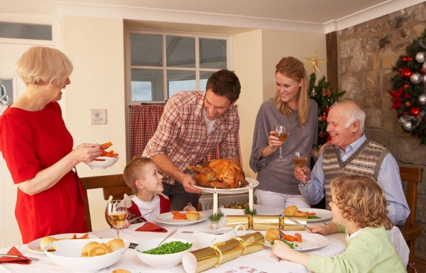 Семейный ужин – идеальный способ укрепить отношения