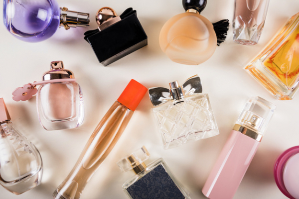 Как наносить парфюм, чтобы он оставался надолго