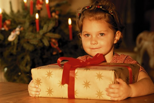 Что означают подарки и что дарить близким